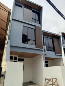 Dijual Rumah Baru Minimalis Modern 3 Lt di Percetakan Negara Jakarta