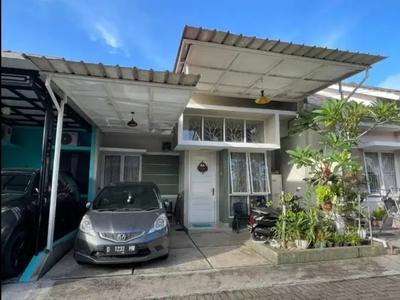 dijual rumah cantik