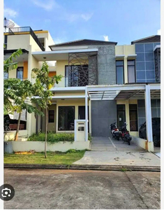 Dijual Rumah di Cluster Arana di Harapan Indah Bekasi