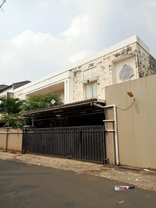 Dijual Rumah di Jalan kesehatan Bintaro, Jakarta Selatan
