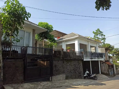 Dijual rumah mewah minimalis di cilengkrang kota madya Bandung