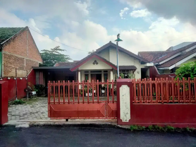 Dijual rumah Siap Huni.