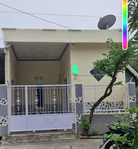 Dijual Rumah Siap Huni di Vila Gading Harapan pintu barat Bekasi