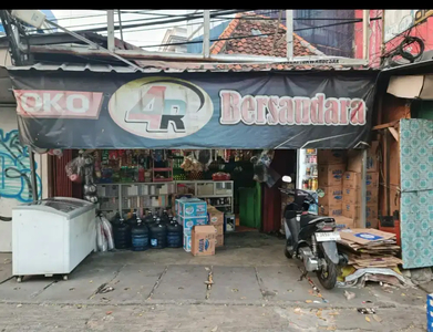 Disewakan Ruang Usaha,lokasi pinggir Jalan Raya Utama Jakarta Pusat