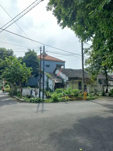 ‼️HITUNG TANAH‼️Rumah REMUK diPerum Gunungsari Indah Wiyung SBY.