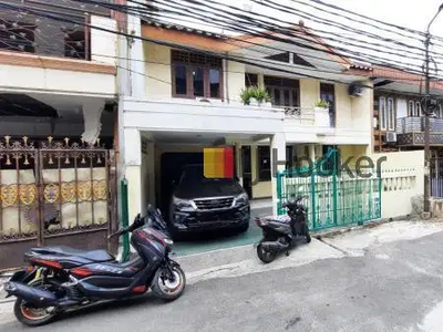 Rumah 2 Lantai di Kelapa Molek, Kelapa Gading Jakarta Utara