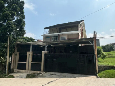 Rumah Bagus Siap Huni di Pondok Hijau, Main Road, Bisa Buat Kantor