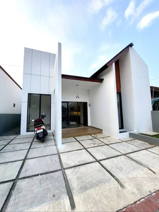Rumah Baru Desain Minimalis dekat Jalan Magelang