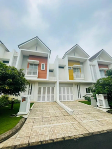 Rumah Cantik Modern Murah di Amanda Summarecon Bandung