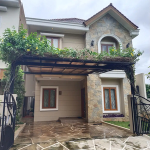 Rumah Cantik Villa Cinere Mas Siap Huni