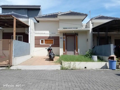 Rumah cluster pinus regency sokarno hatta cisaranten arcamanik