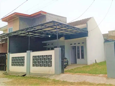 Rumah Dijual Minimalis, Posisi Hoek, Dekat Pintu Tol BORR-Kayu Manis