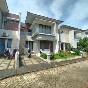 Rumah Fortunia Residence South City