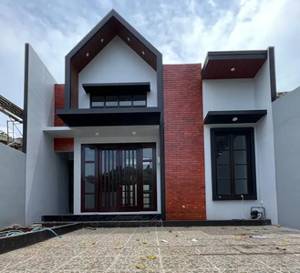 Rumah Manyaran Candi Prambanan Semarang
