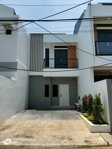 Rumah Mewah Modern 2 Lantai di Cempaka Putih Barat VII Jakarta Pusat