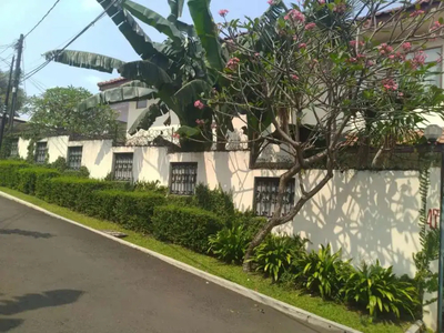 Rumah rapi siap huni S.pool dekat MRT cipete jakarta selatan