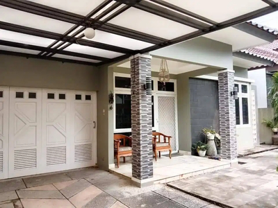 S471 Rumah Mewah Furnish 220 m di Pondok Kelapa Permai Jakarta Timur