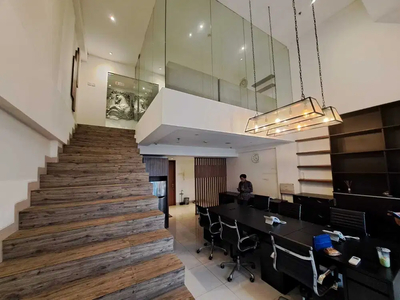 Sewa Kantor 97 m2 di SOHO Pancoran, Full Furnish, Hrg Terjangkau, Nego