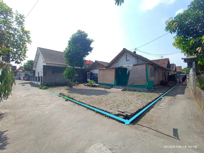 Tanah Dg Rumah Layak Huni Area Jalan Kaliurang Ngaglik Sleman