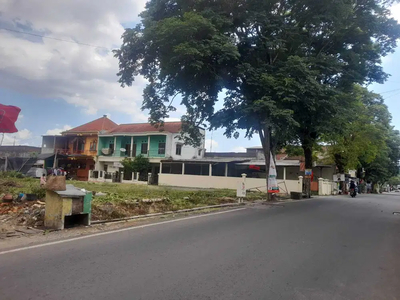 Tanah siap bangun poros jalan raya kota Malang