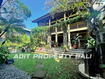 Villa Petitenget Kerobokan Bali