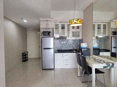 Di Sewakan Cosmo Terrace, 1BR tipe L, furnished.