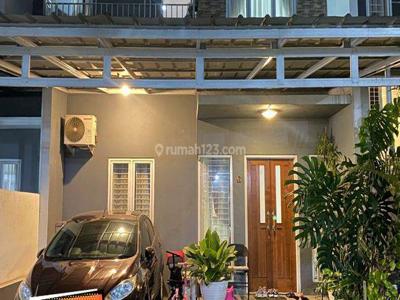 For Rent Disewakan Rumah Ciputat Dalam Cluster Dua Lantai Semi Furnished Dekat Stasiun Sudimara Tol Bintaro