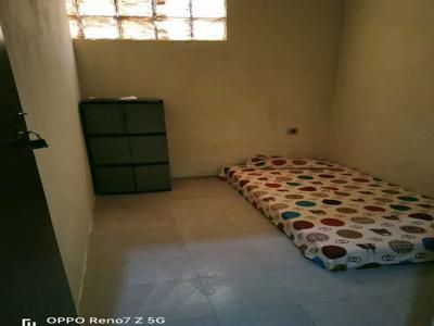 Kost disewakan kamar kost dekat halte kampung melayu