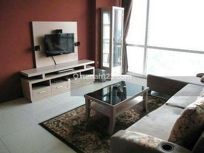 Apartment siap huni dengan pemandangan ke area Kemang.