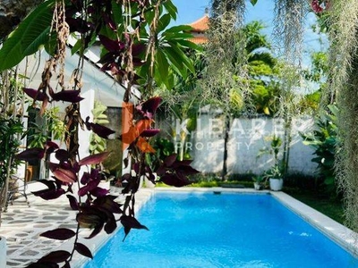 Charming Two Bedroom Villa With Garden Located In Seminyak Will Be Available End Of November 2023 Yre5555