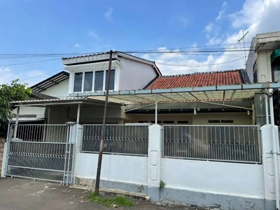 Dijual rumah 2 lantai Bogor Baru Taman Tegal Gundil kota Bogor Utara
