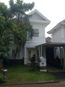 Dijual rumah di Kota Wisata Cibubur, dalam cluster