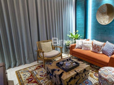 ELEVEE PANTHOUSE & RESIDENCES VIVERE 3 BR