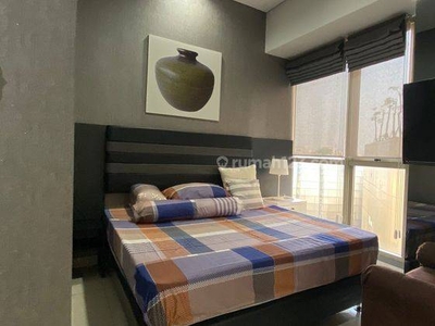 Fully Furnished 1 Bedroom Apartemen Taman Anggrek Residence