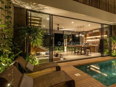 Leashold villa industrial style baru lokasi berawa Canggu Bali