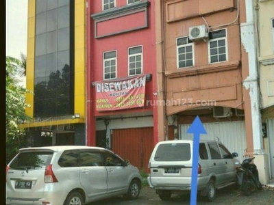 Ruko di Jalan Ciputat Raya dijual Secara Lelang Luas 61 m HGB Kondisi Bagus