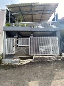 Rumah 2 Lantai Asri Adem di Sariwangi Parongpong Bandung Barat