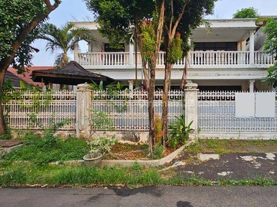 Rumah Hitung Tanah Dekat Scbd Dan Senayan Jakarta Selatan