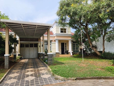 (Dekat TOL & Bandara) Rumah Semi Furnished Graha Padma Semarang Barat
