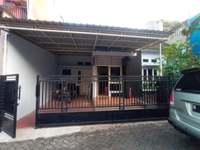 DIJUAL CEPAT RUMAH FULL PERABOT DI SATSUI TUBUN KEBONSARI KOTA MALANG