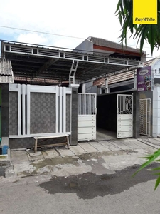 Dijual Cepat Rumah Lokasi Strategis di Jl Petemon Surabaya