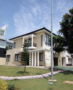 dijual rumah di cluster The Atmosphere, sentul city (ssr73)