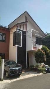 For sale rumah baru 2 lantai dalam cluster kp Dukuh kramatjati Jaktim