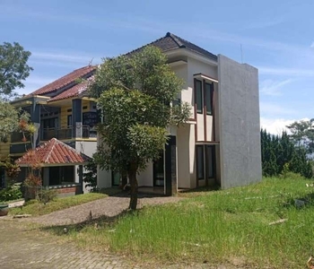 Hot Property Villa Agro Kusuma Kota Batu Malang Full Furnish Siap Huni