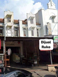 Ruko Gwalk Citraland Lakarsantri Surabaya