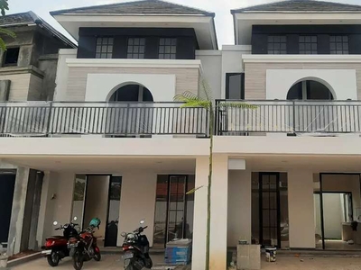 Rumah 2 lantai siap huni depan RS UNIMUS Tembalang kota Semarang