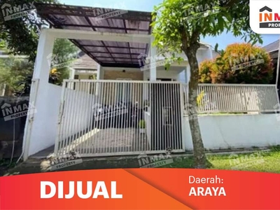 Rumah 3 Kamar Greenwood Golf Araya, Sangat Terawat, Dekat Plaza Araya