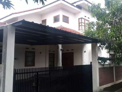 Rumah Dijual dengan Hunian nyaman dan asri di Arcamanik endah Bandung