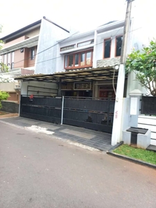 Rumah Dua Lantai Bukit Permai Jakarta Timur