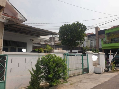 Rumah hoek dijual di Taman buaran 3 Klender Duren sawit Jakarta timur